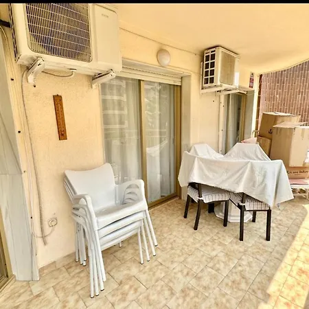 アパート Dona Sofia Frente Al Mar