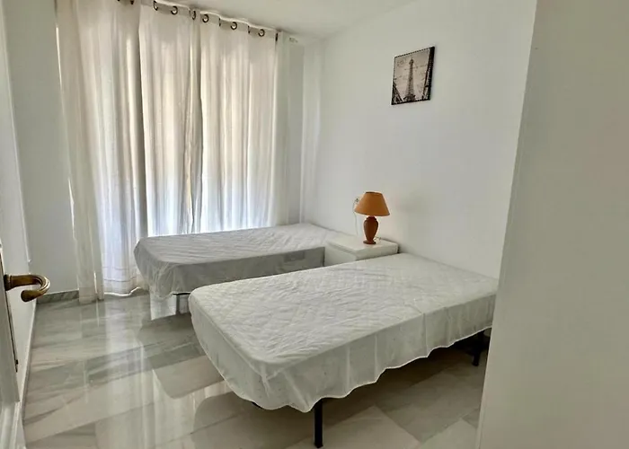 Dona Sofia Frente Al Mar