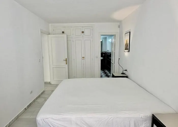 Dona Sofia Frente Al Mar Fuengirola