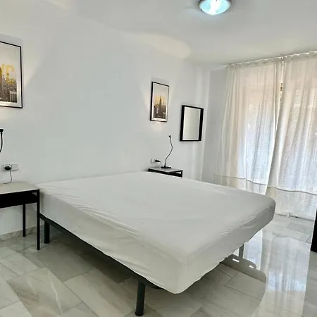 Dona Sofia Frente Al Mar פואנגירולה